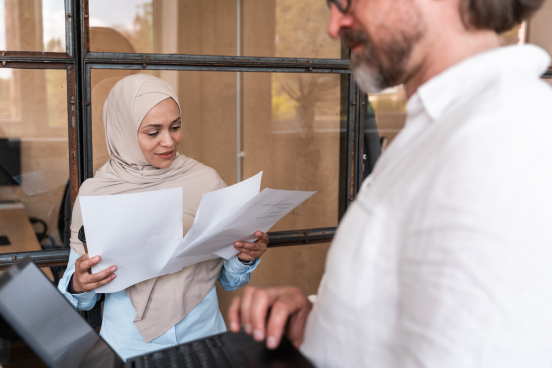 ОАЭ вводят обновлённый режим отпусков и больничных на 2025 год