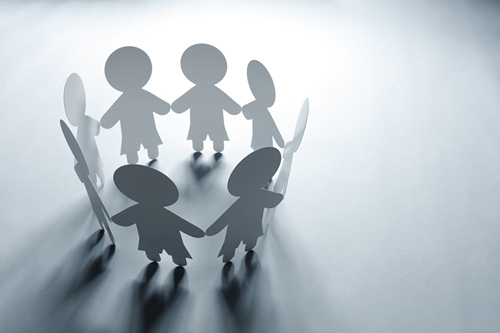 В ОАЭ представили первую виртуальную семью: имя выбрали жители